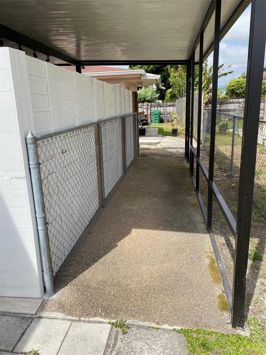 See details / 2036 sq. ft. $ 2021-04-12 0 Photo