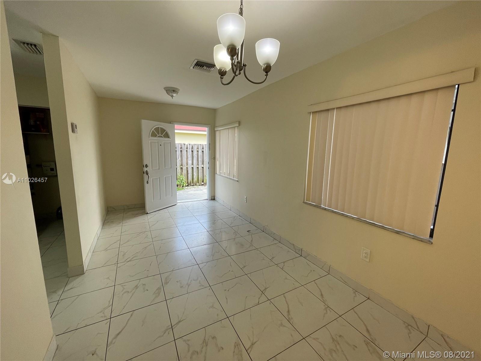See details / 2036 sq. ft. $ 2021-04-12 0 Photo