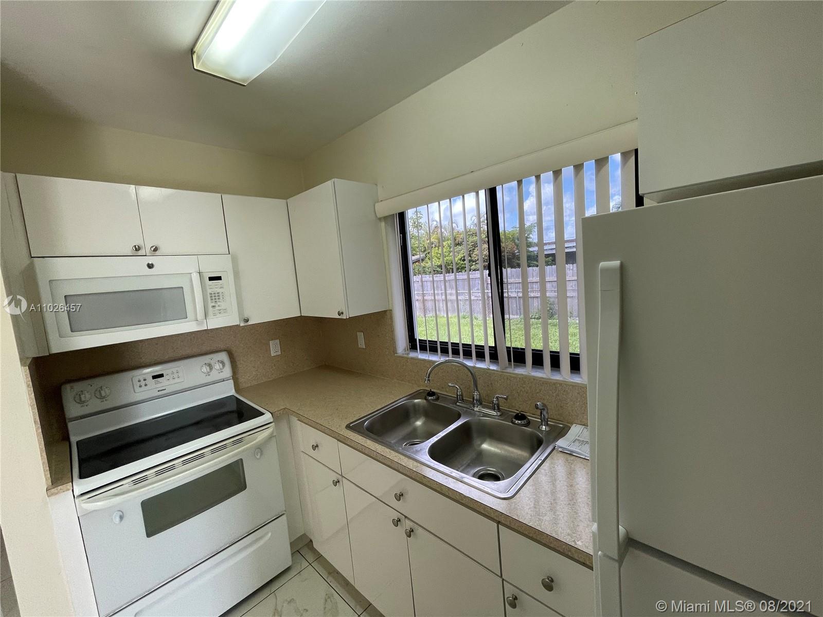 See details / 2036 sq. ft. $ 2021-04-12 0 Photo