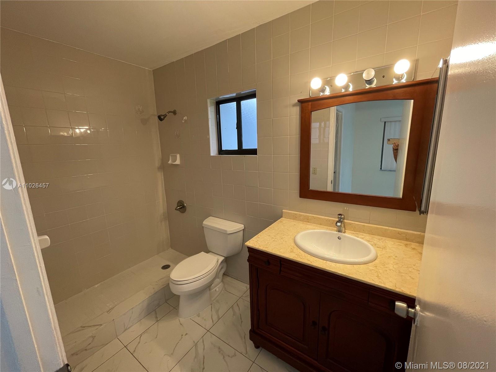 See details / 2036 sq. ft. $ 2021-04-12 0 Photo