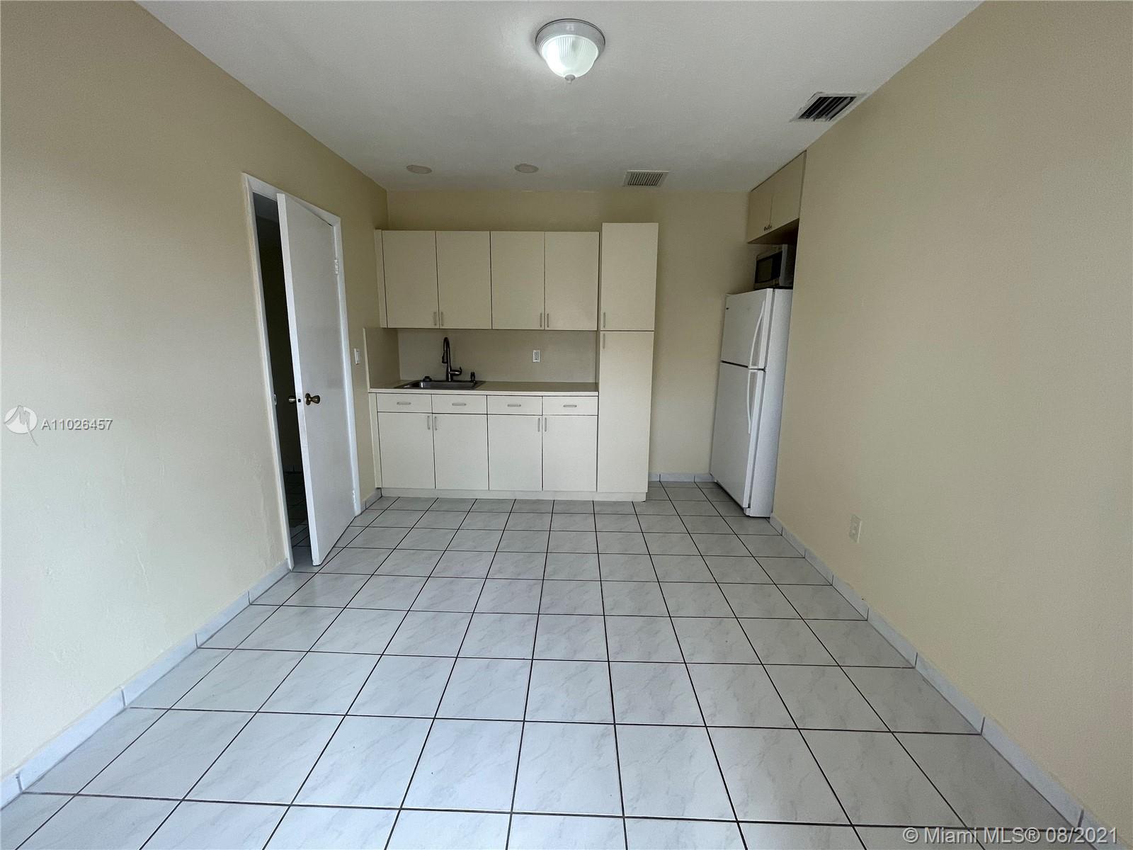 See details / 2036 sq. ft. $ 2021-04-12 0 Photo