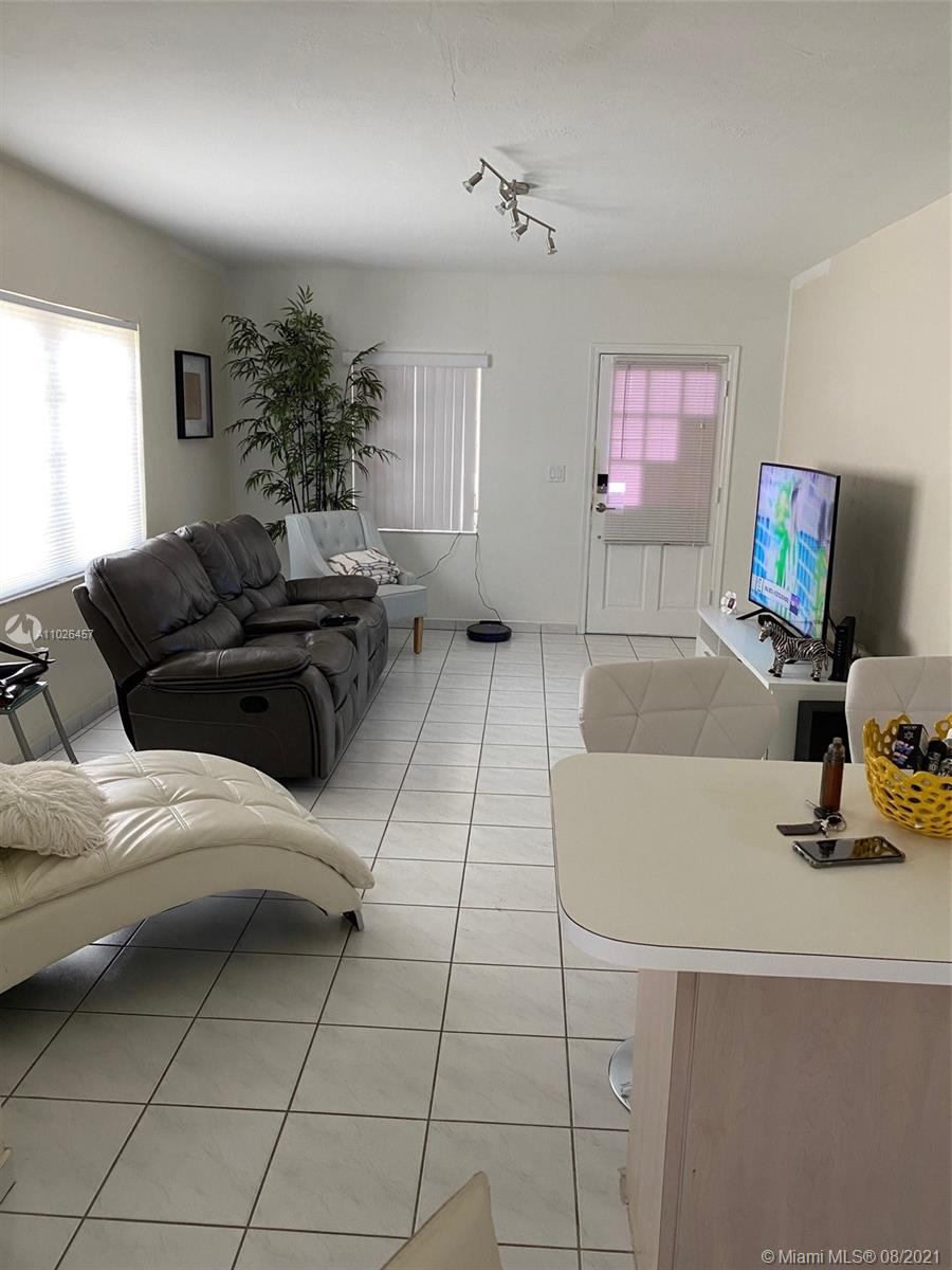 See details / 2036 sq. ft. $ 2021-04-12 0 Photo