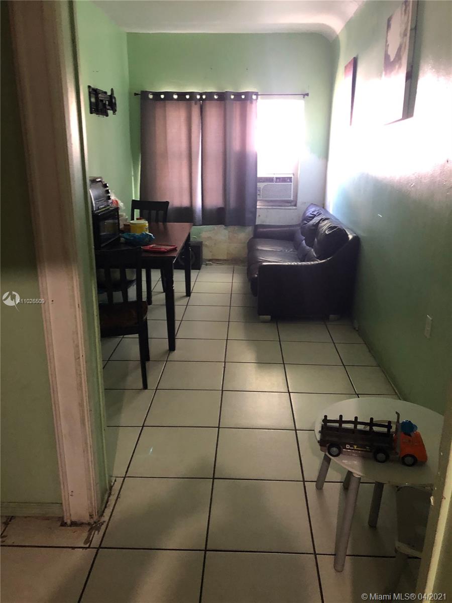 See details / 2174 sq. ft. $ 2021-04-12 0 Photo