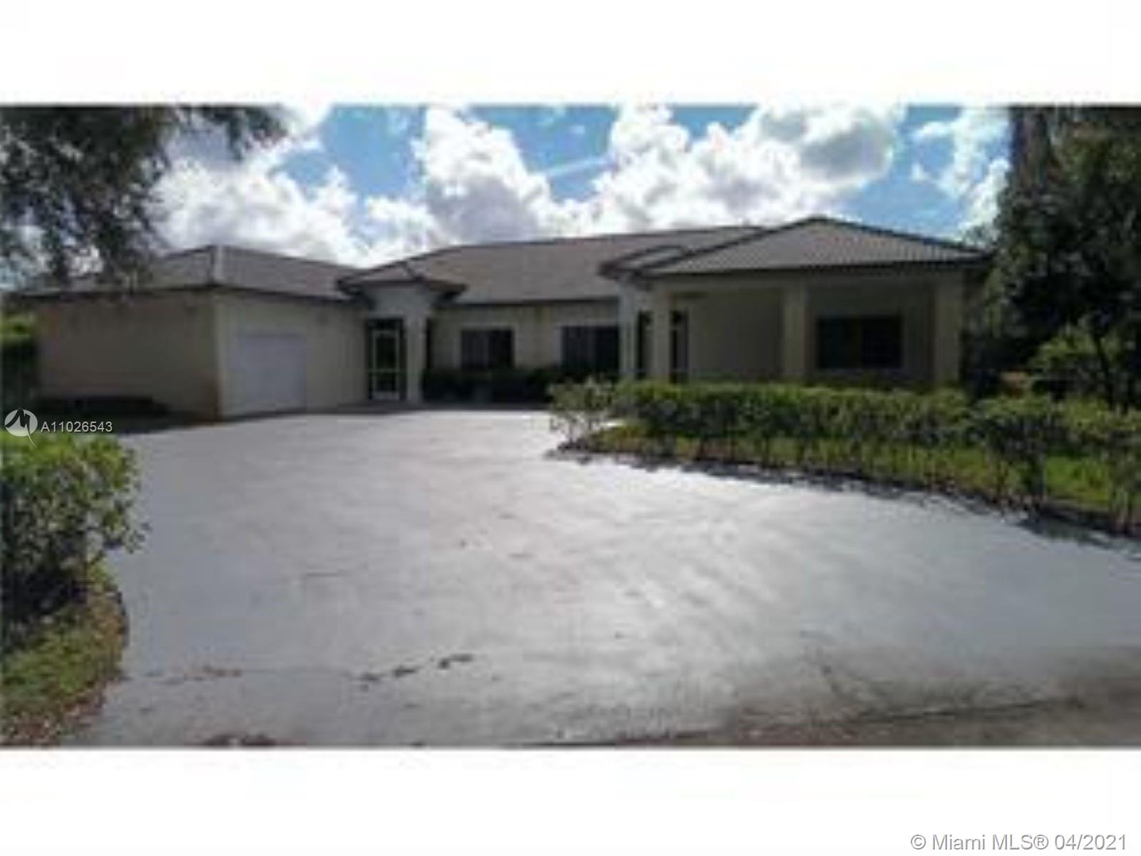 See details / 3130 sq. ft. $ 2021-04-12 0 Photo