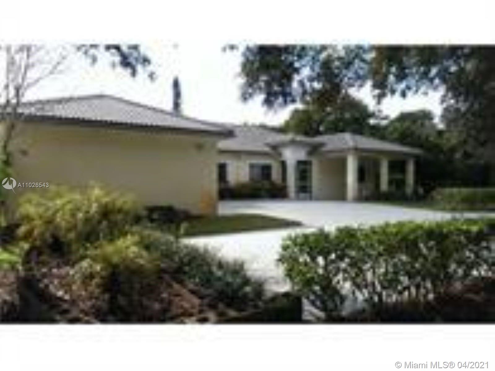 See details / 3130 sq. ft. $ 2021-04-12 0 Photo