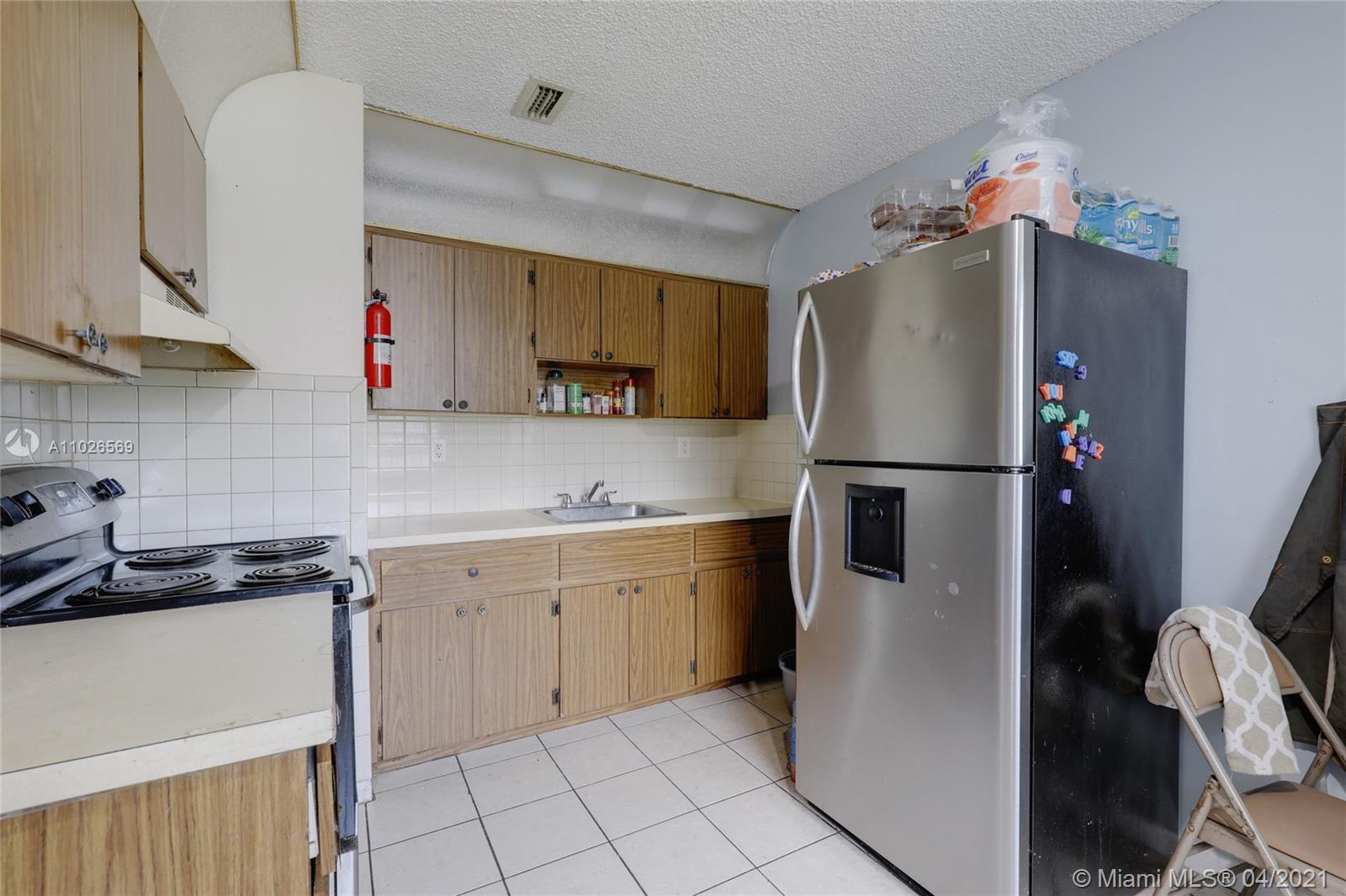 See details / 2131 sq. ft. $ 2021-04-12 0 Photo
