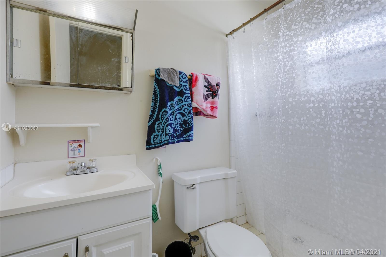See details / 2131 sq. ft. $ 2021-04-12 0 Photo