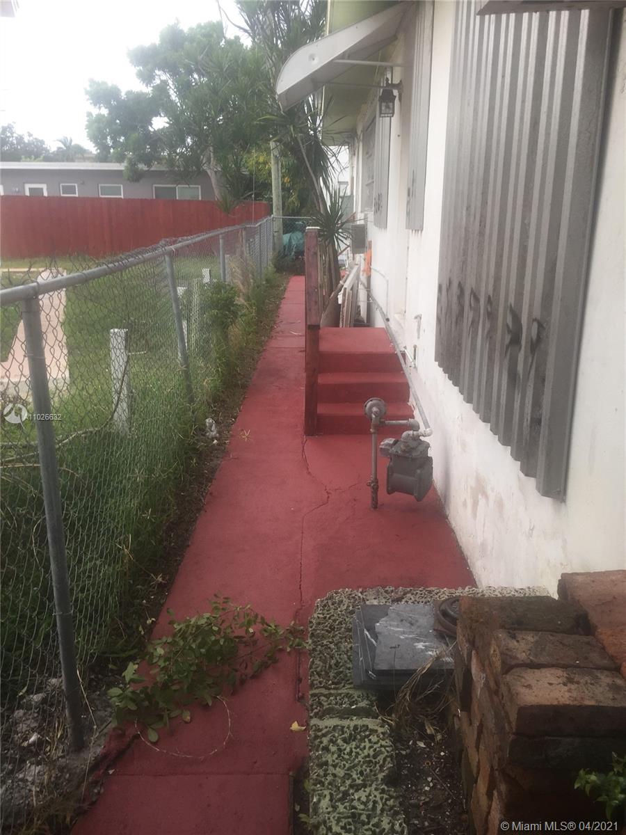 See details / 2230 sq. ft. $ 2021-04-12 0 Photo