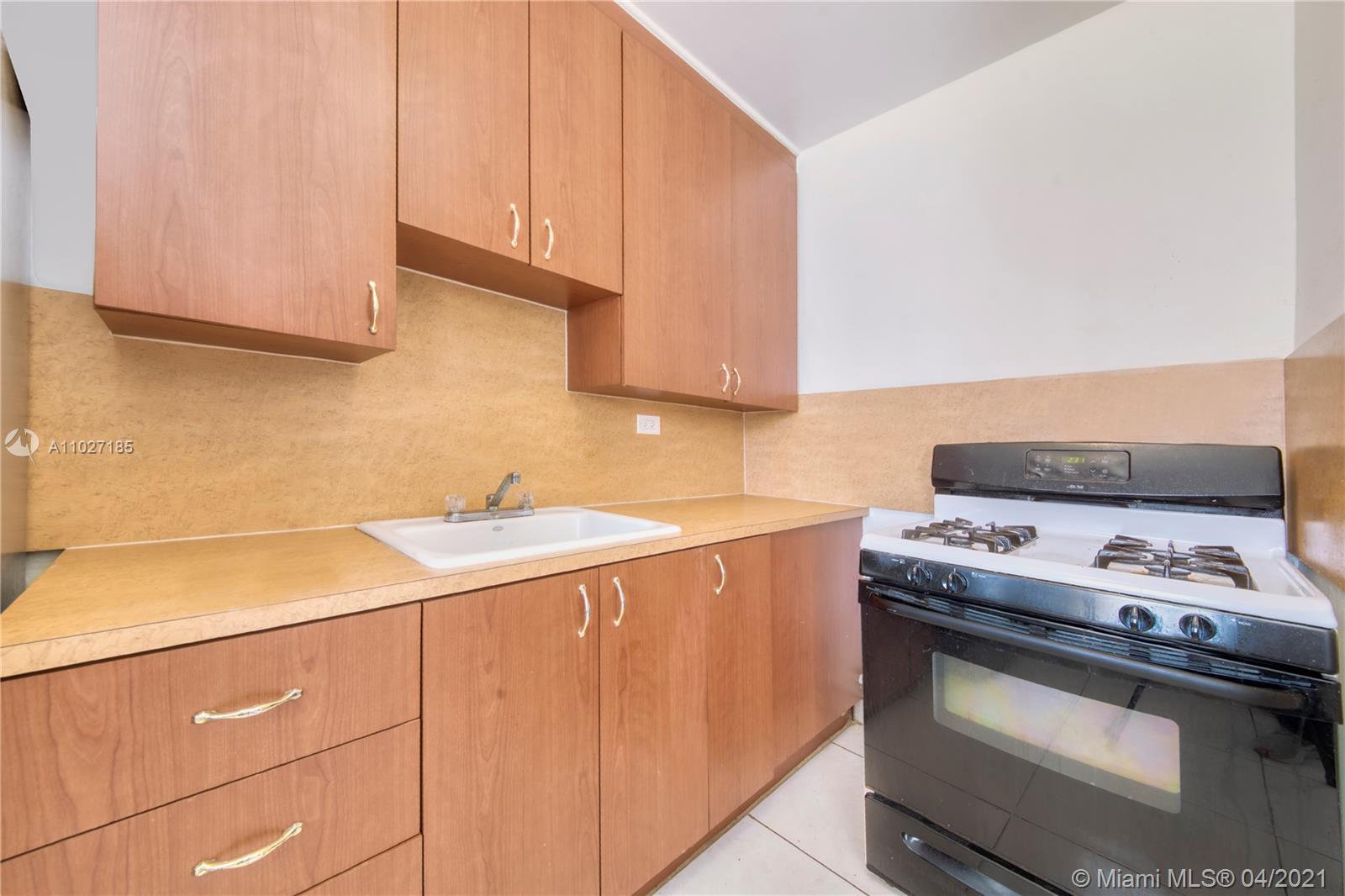 See details / 1792 sq. ft. $ 2021-04-13 0 Photo