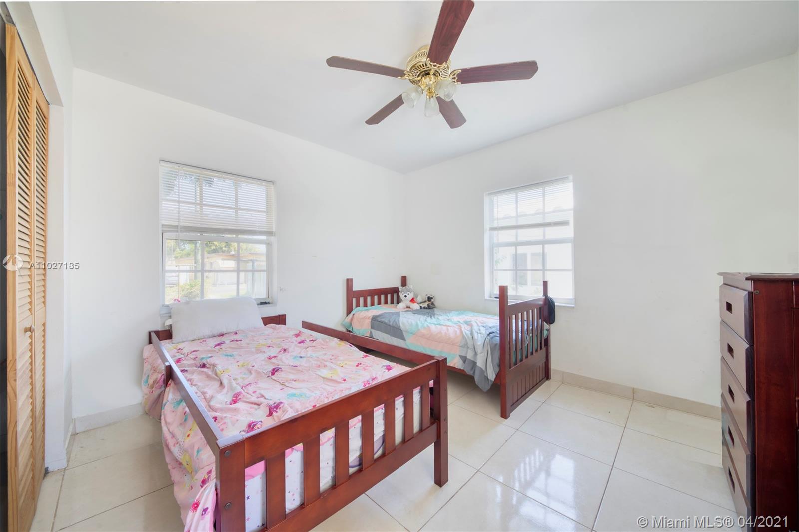 See details / 1792 sq. ft. $ 2021-04-13 0 Photo