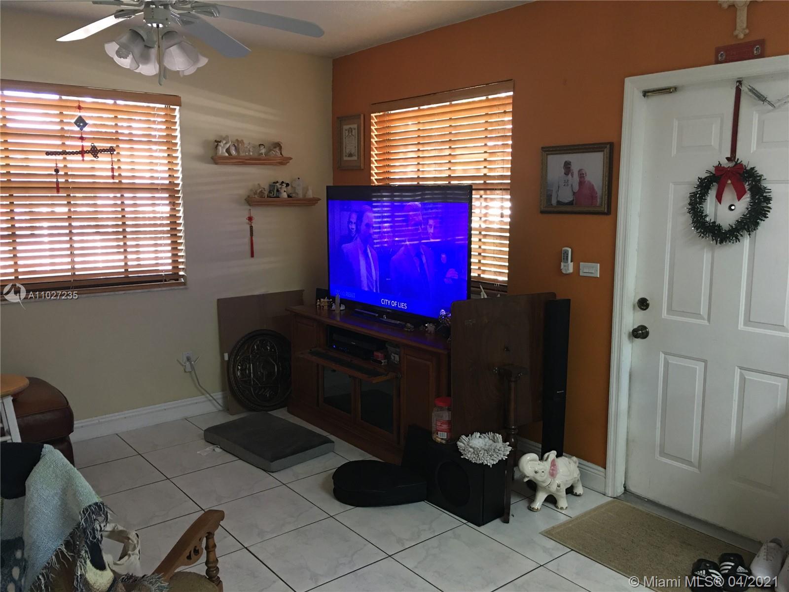 See details / 1840 sq. ft. $ 2021-04-13 0 Photo