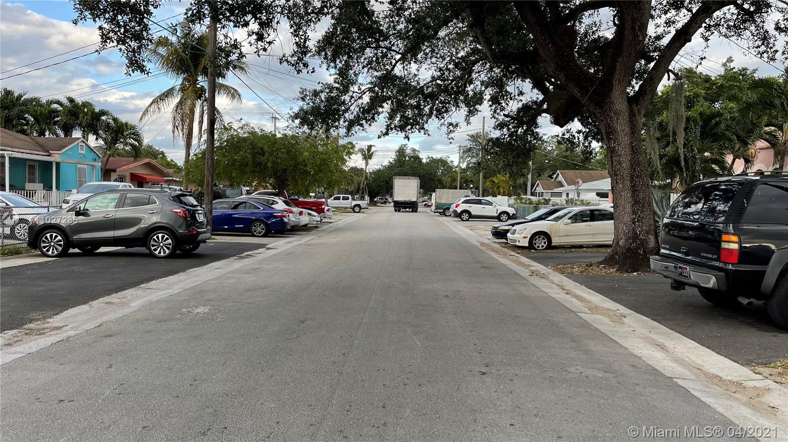 See details / 1840 sq. ft. $ 2021-04-13 0 Photo