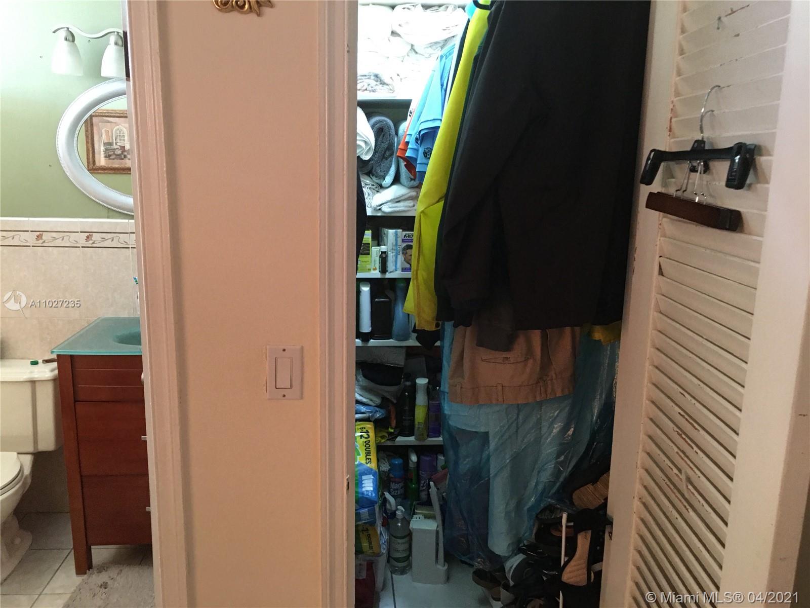 See details / 1840 sq. ft. $ 2021-04-13 0 Photo