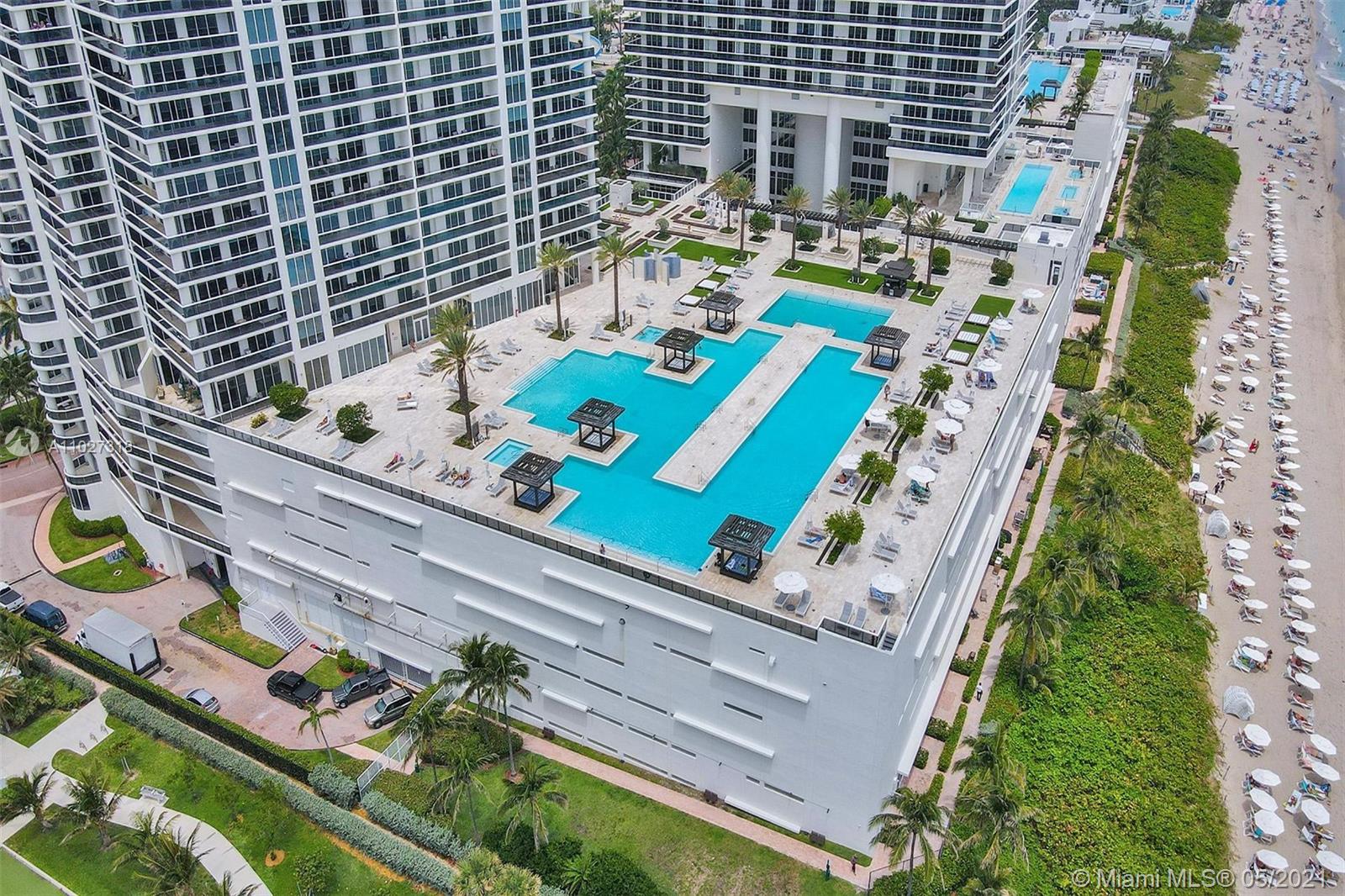Ver detalles 1101 3 / 4 2078 sq. ft. $ 2021-04-13 0 foto