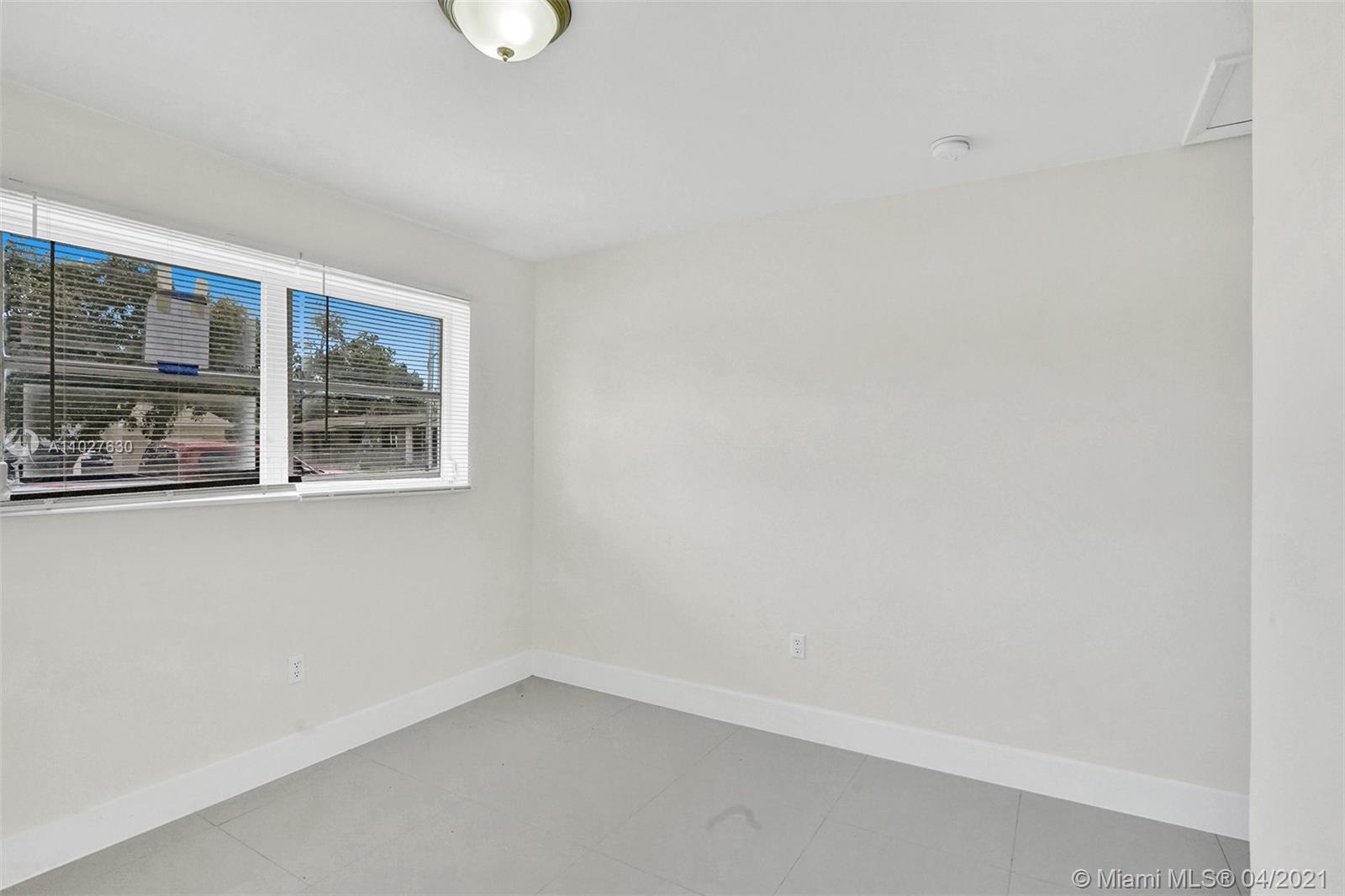 See details / 1572 sq. ft. $ 2021-04-15 0 Photo