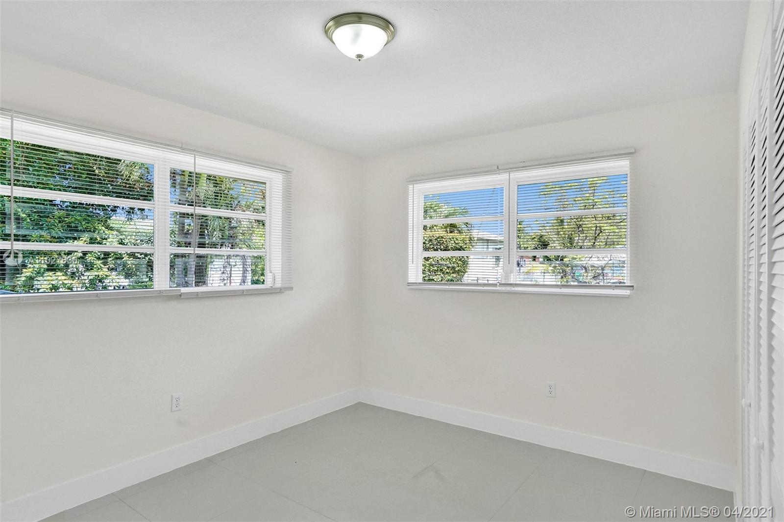 See details / 1572 sq. ft. $ 2021-04-15 0 Photo