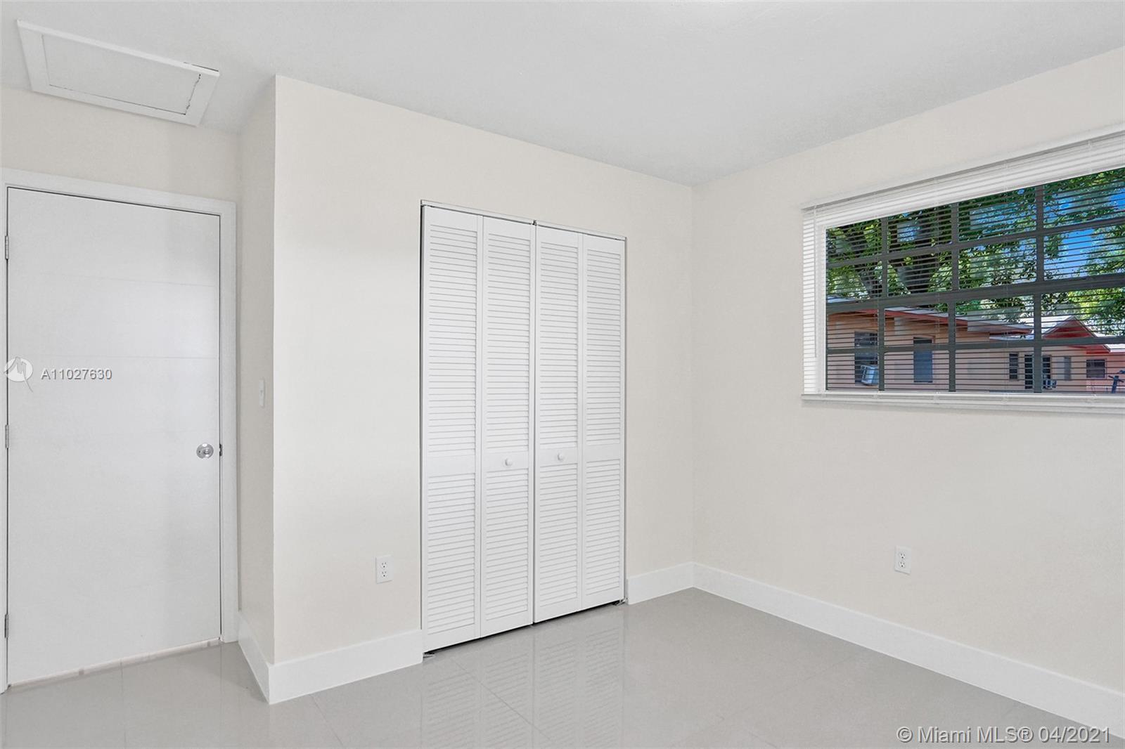 See details / 1572 sq. ft. $ 2021-04-15 0 Photo