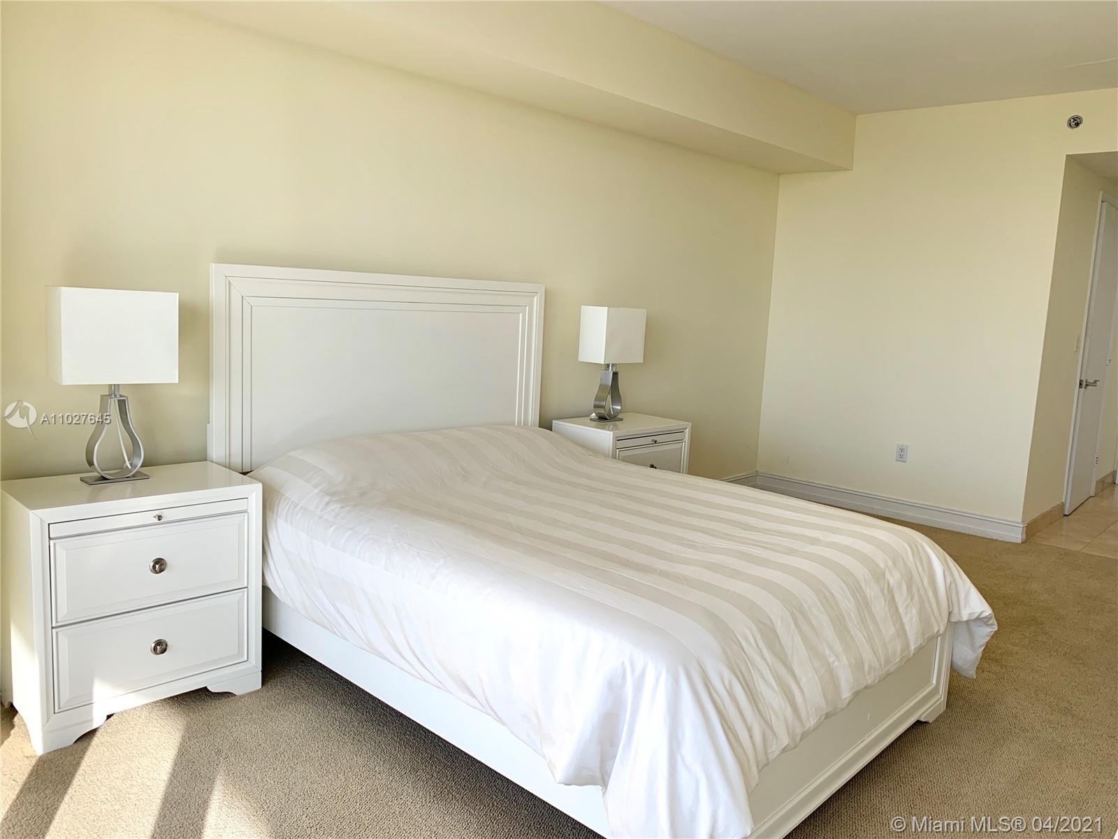 Ver detalles 1609 2 / 1 1086 sq. ft. $ 2021-04-14 0 foto