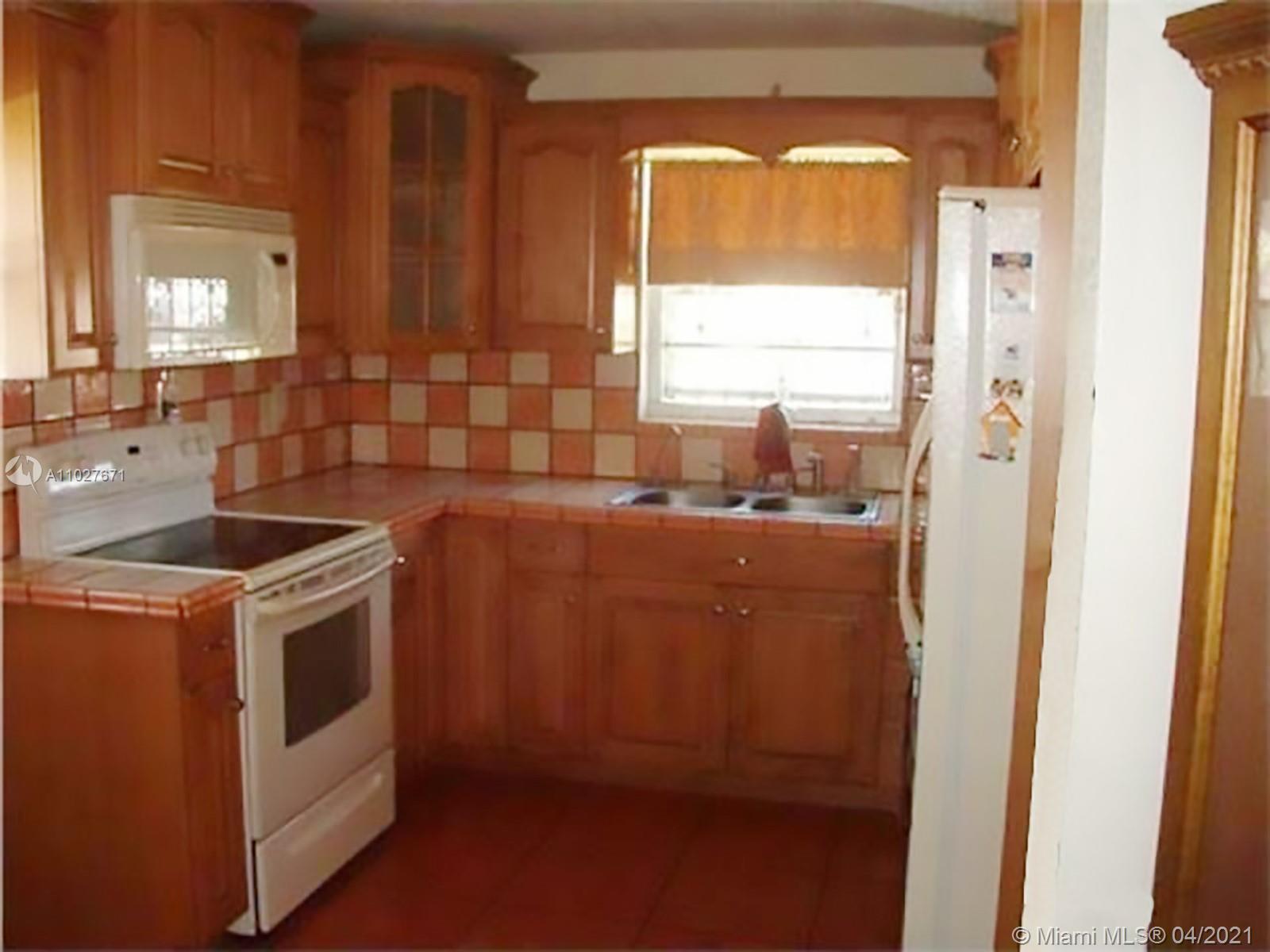 See details / 1860 sq. ft. $ 2021-04-14 0 Photo