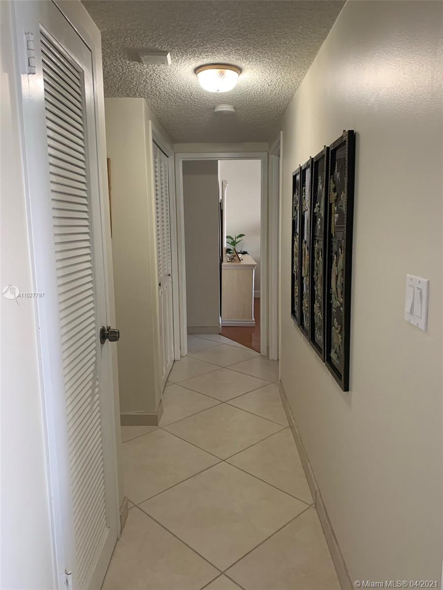 Photo of 3725 Ocean Dr #1217, Hollywood, Florida, 33019 -