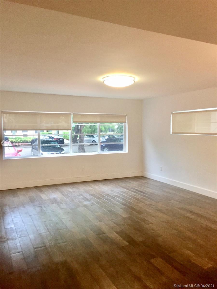 See details / 6120 sq. ft. $ 2021-04-15 0 Photo