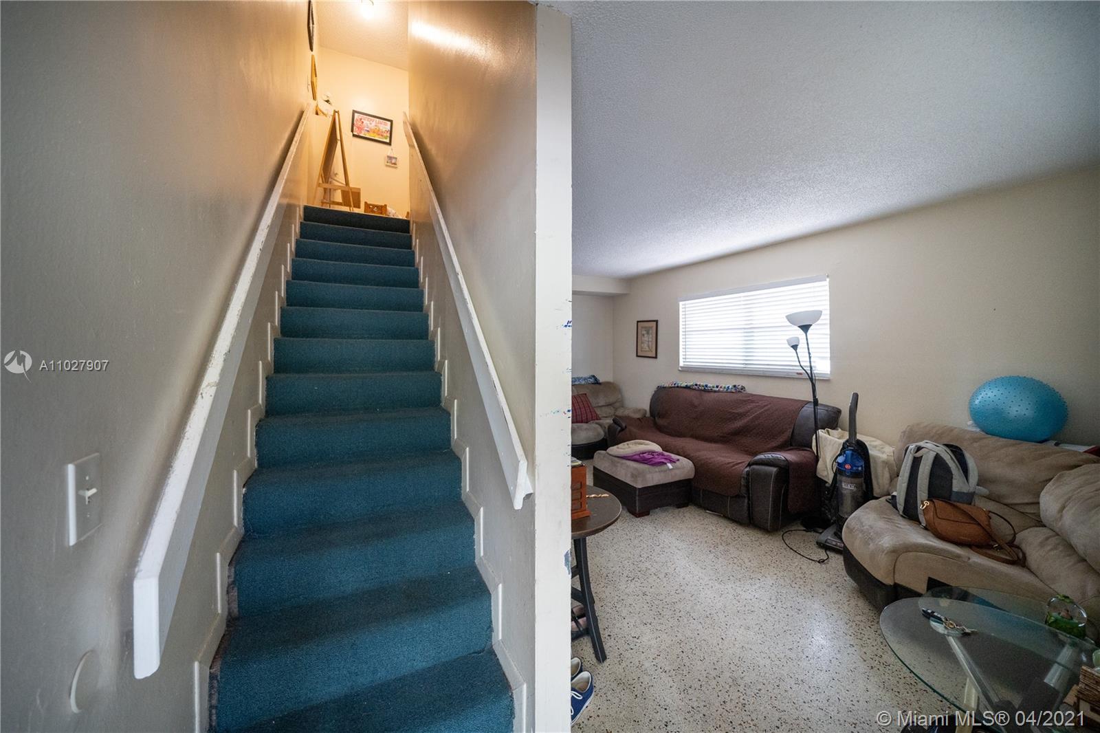 See details / 2956 sq. ft. $ 2021-04-14 0 Photo