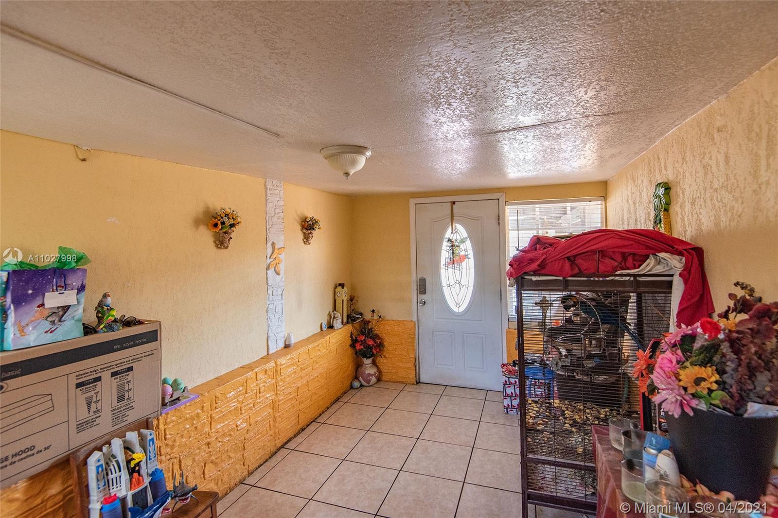 See details / 2669 sq. ft. $ 2021-04-14 0 Photo