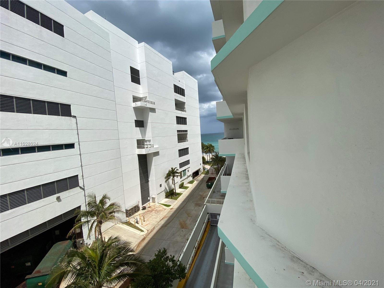 Photo of 3725 Ocean Dr #615, Hollywood, Florida, 33019 -