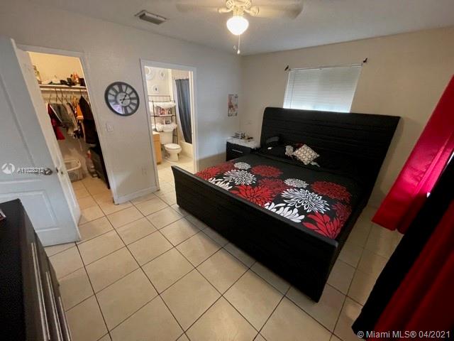See details / 2400 sq. ft. $ 2021-04-15 0 Photo