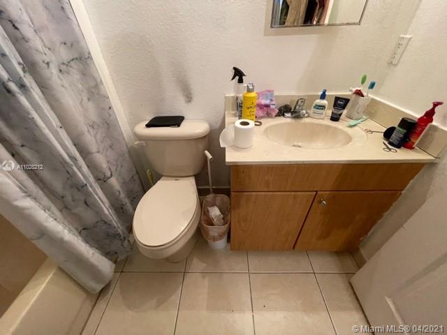 See details / 2400 sq. ft. $ 2021-04-15 0 Photo