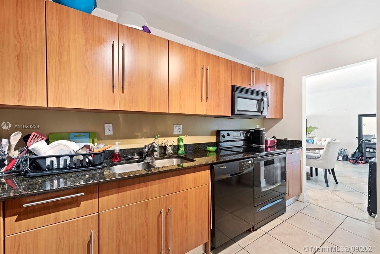 Photo of 3001 Ocean Dr #431, Hollywood, Florida, 33019 -