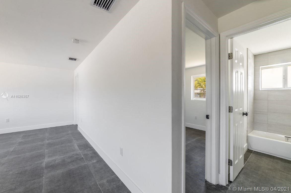See details / 2236 sq. ft. $ 2021-04-15 0 Photo