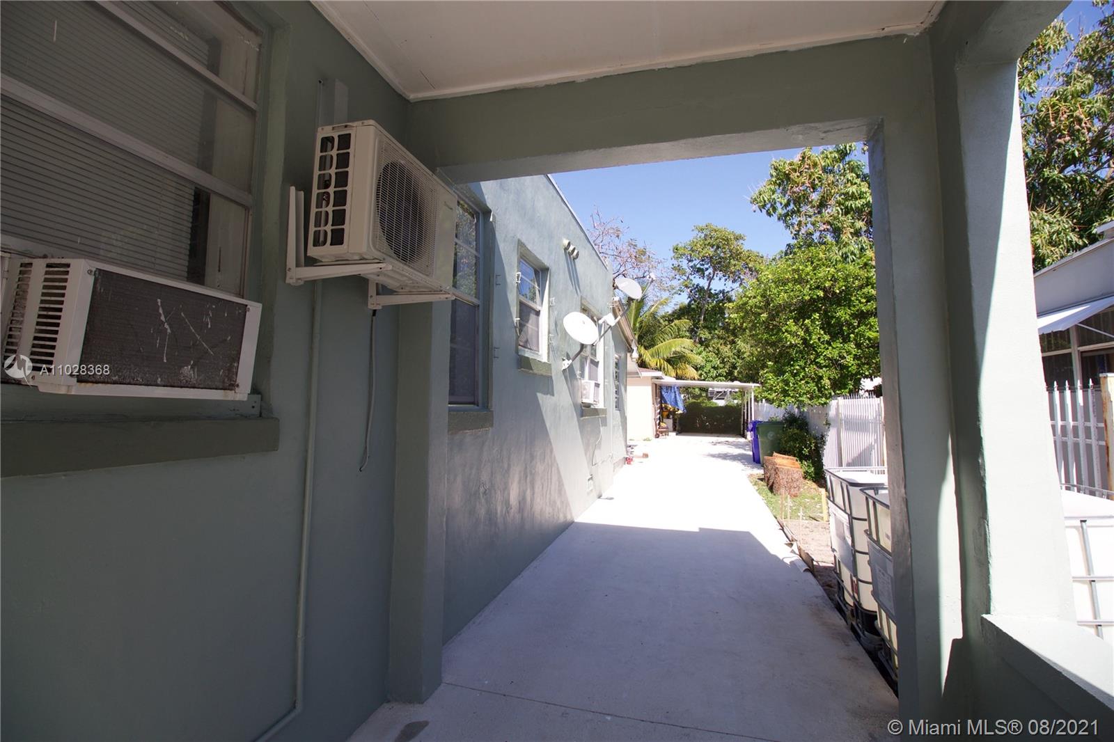 See details / 1831 sq. ft. $ 2021-04-24 0 Photo