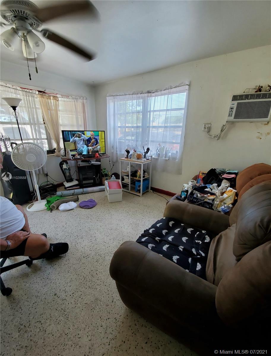 See details / sq. ft. $ 2021-04-20 0 Photo