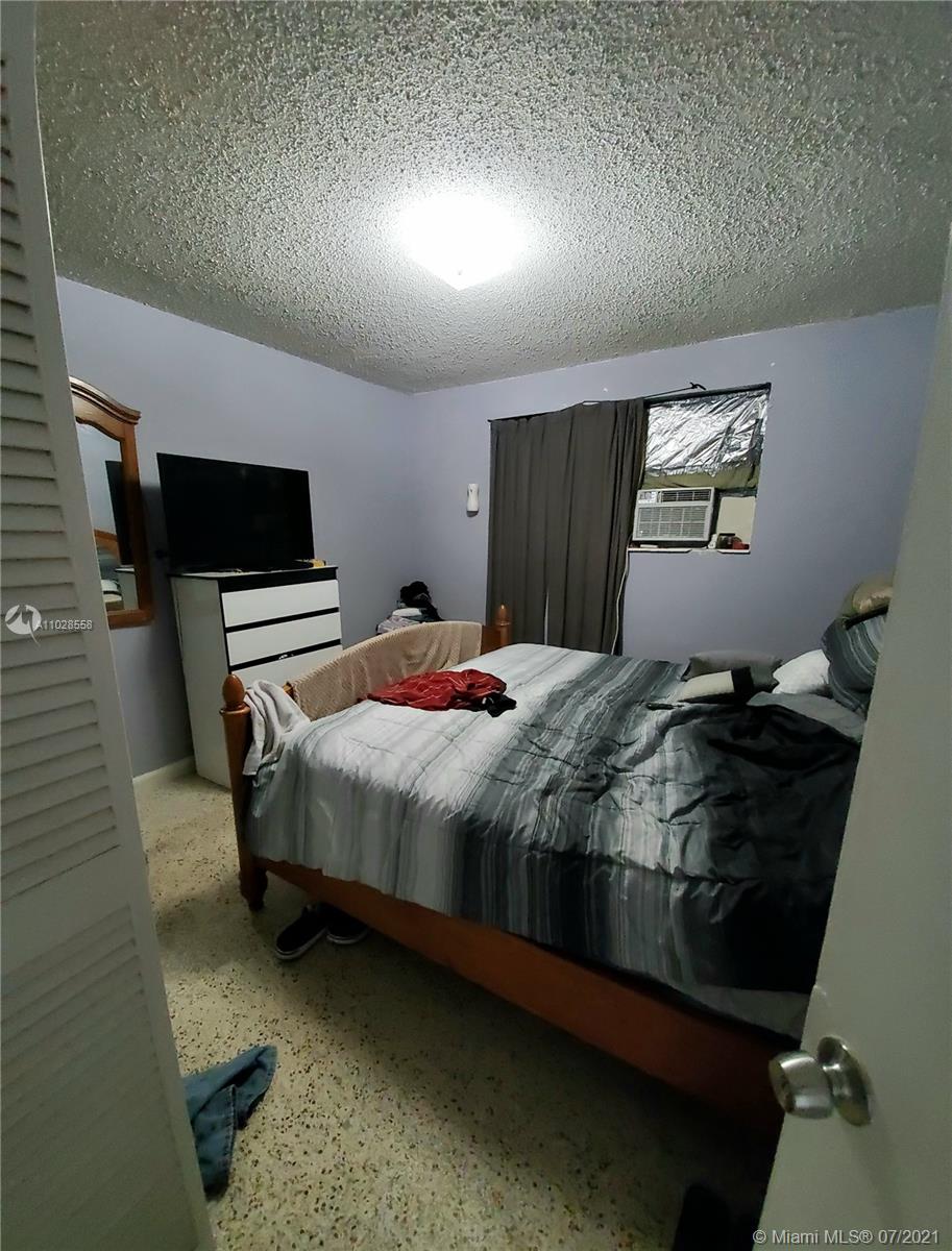 See details / sq. ft. $ 2021-04-20 0 Photo
