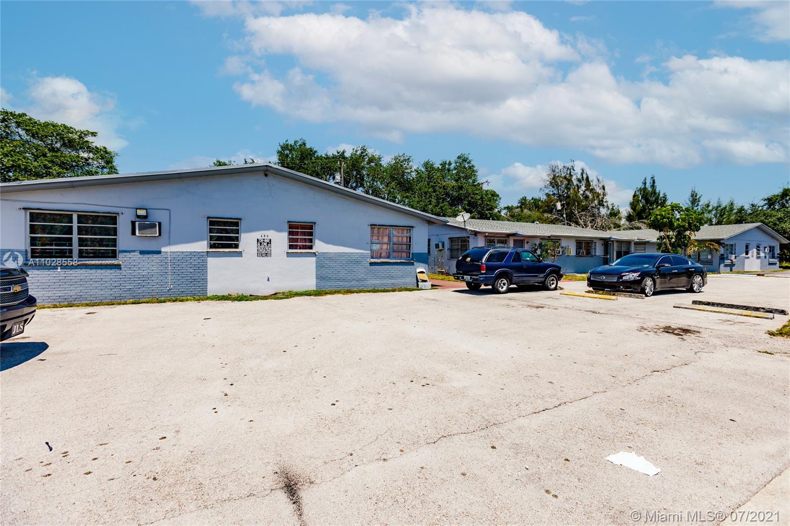See details / sq. ft. $ 2021-04-20 0 Photo