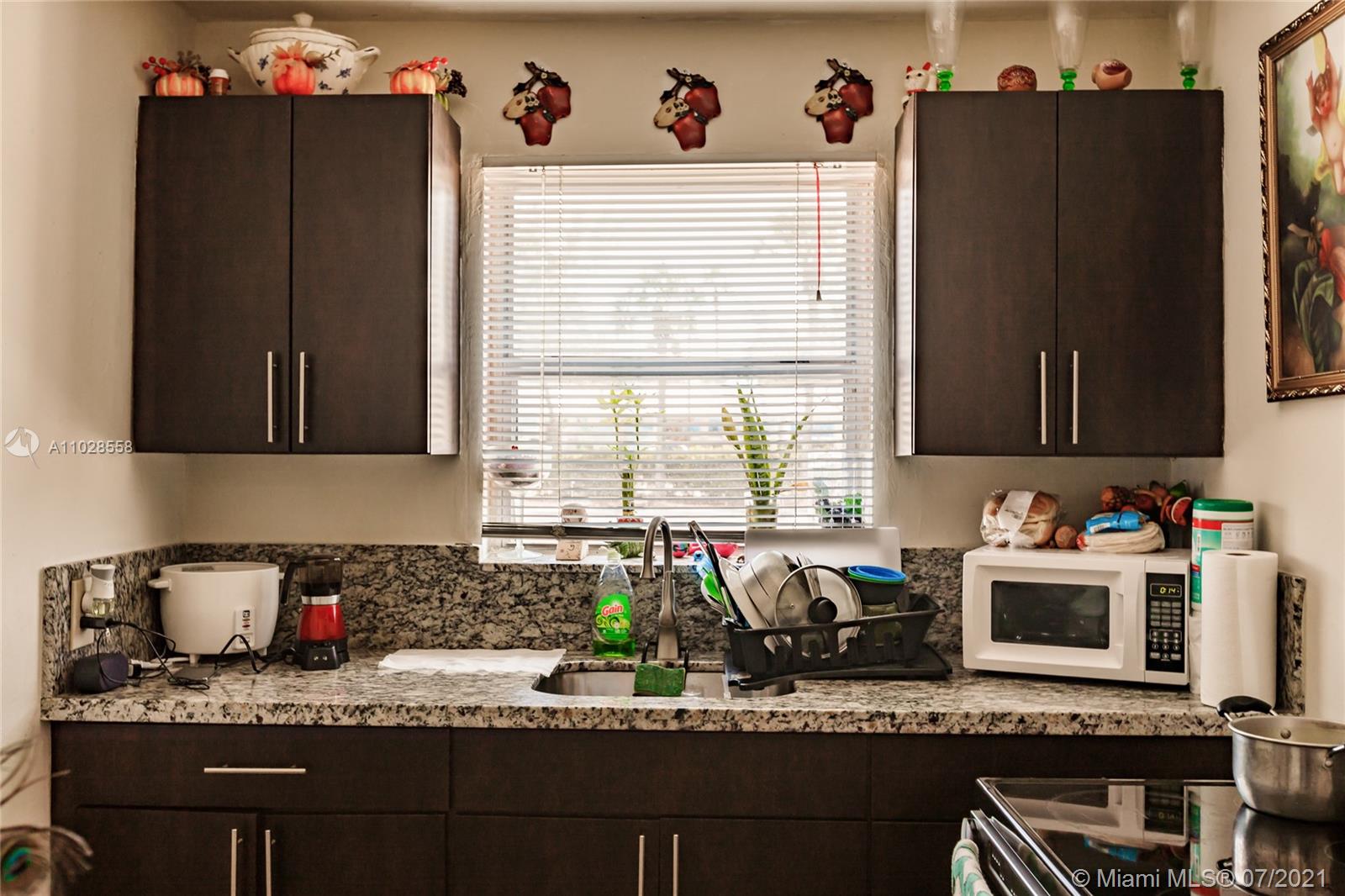 See details / sq. ft. $ 2021-04-20 0 Photo