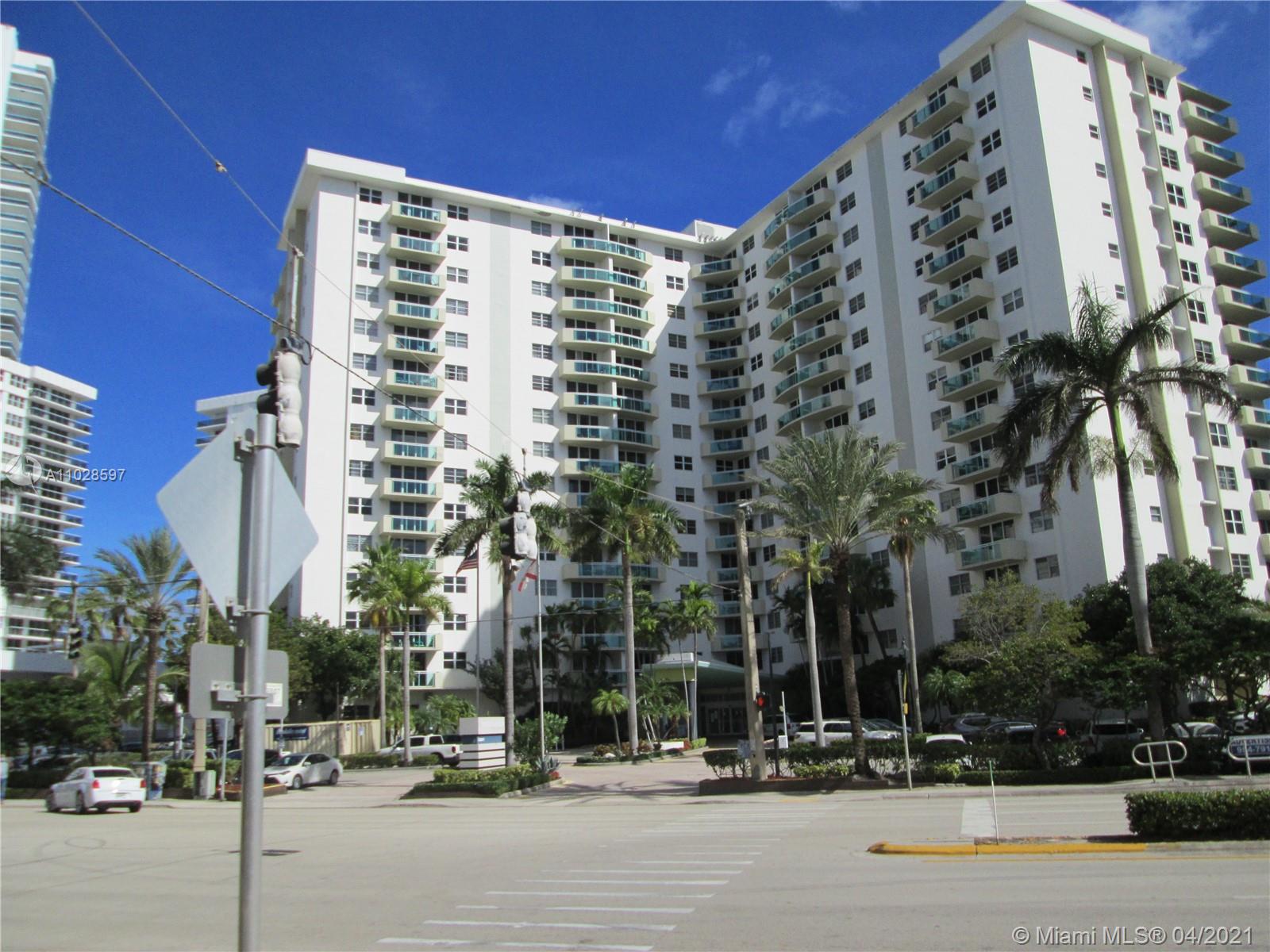 Photo of 3000 Ocean Dr #906, Hollywood, Florida, 33019 -