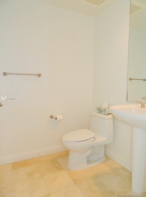 Photo of 1755 Hallandale Beach Blvd #504E, Hallandale Beach, Florida, 33009 -