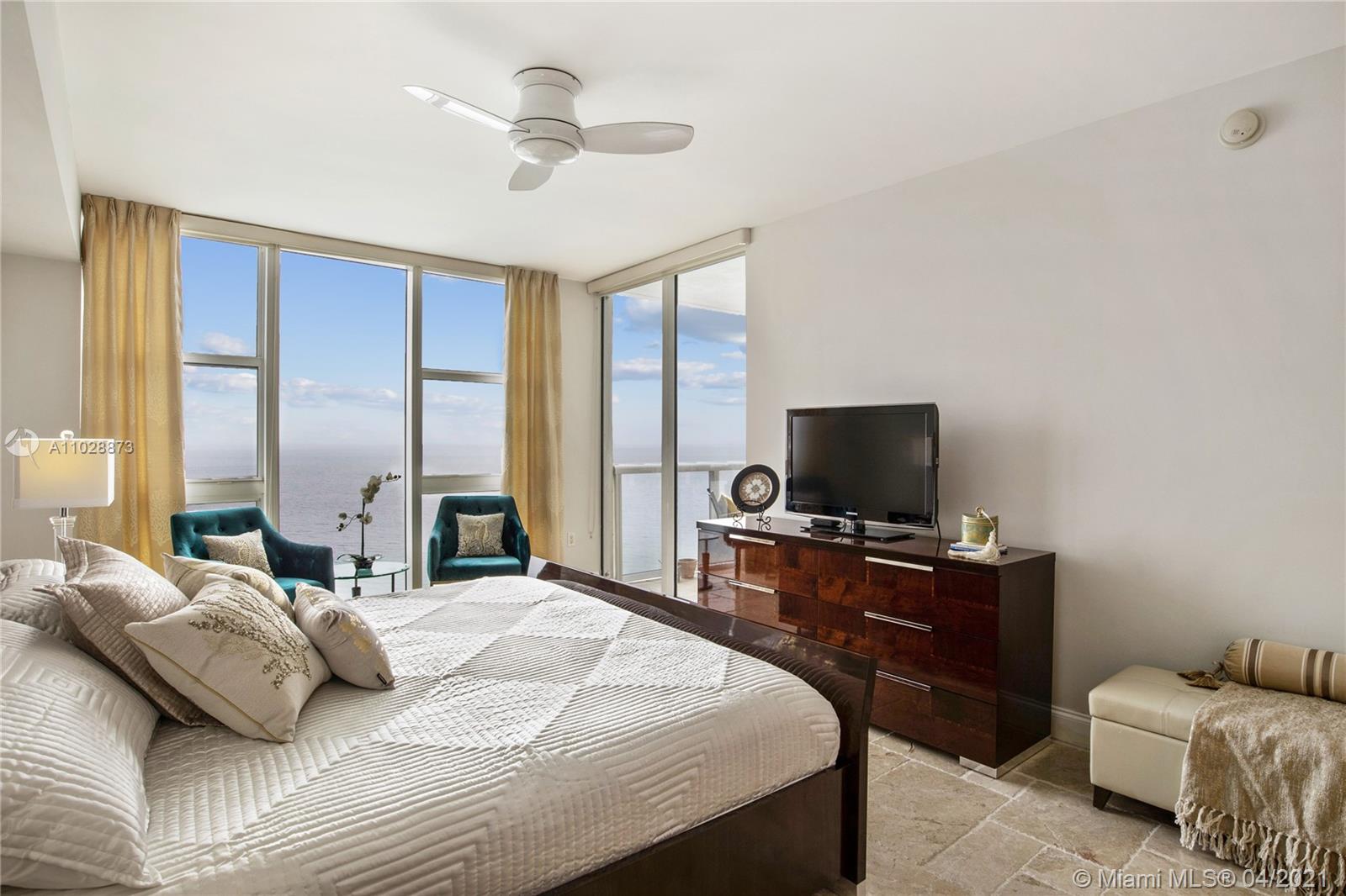 See details 1804 3 / 4 2078 sq. ft. $ 2021-04-16 0 Photo
