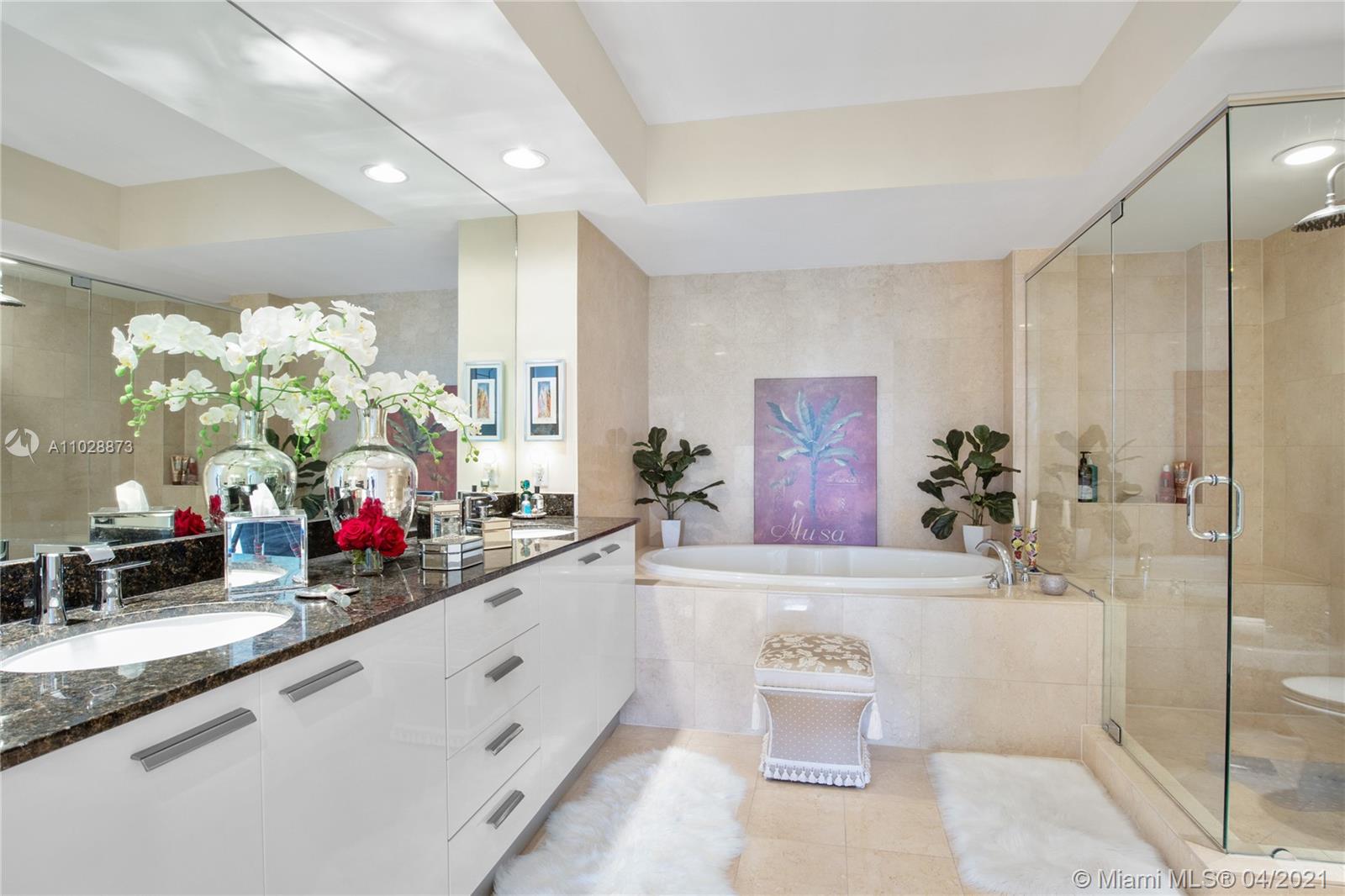 See details 1804 3 / 4 2078 sq. ft. $ 2021-04-16 0 Photo