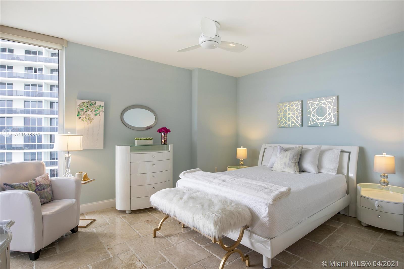 See details 1804 3 / 4 2078 sq. ft. $ 2021-04-16 0 Photo