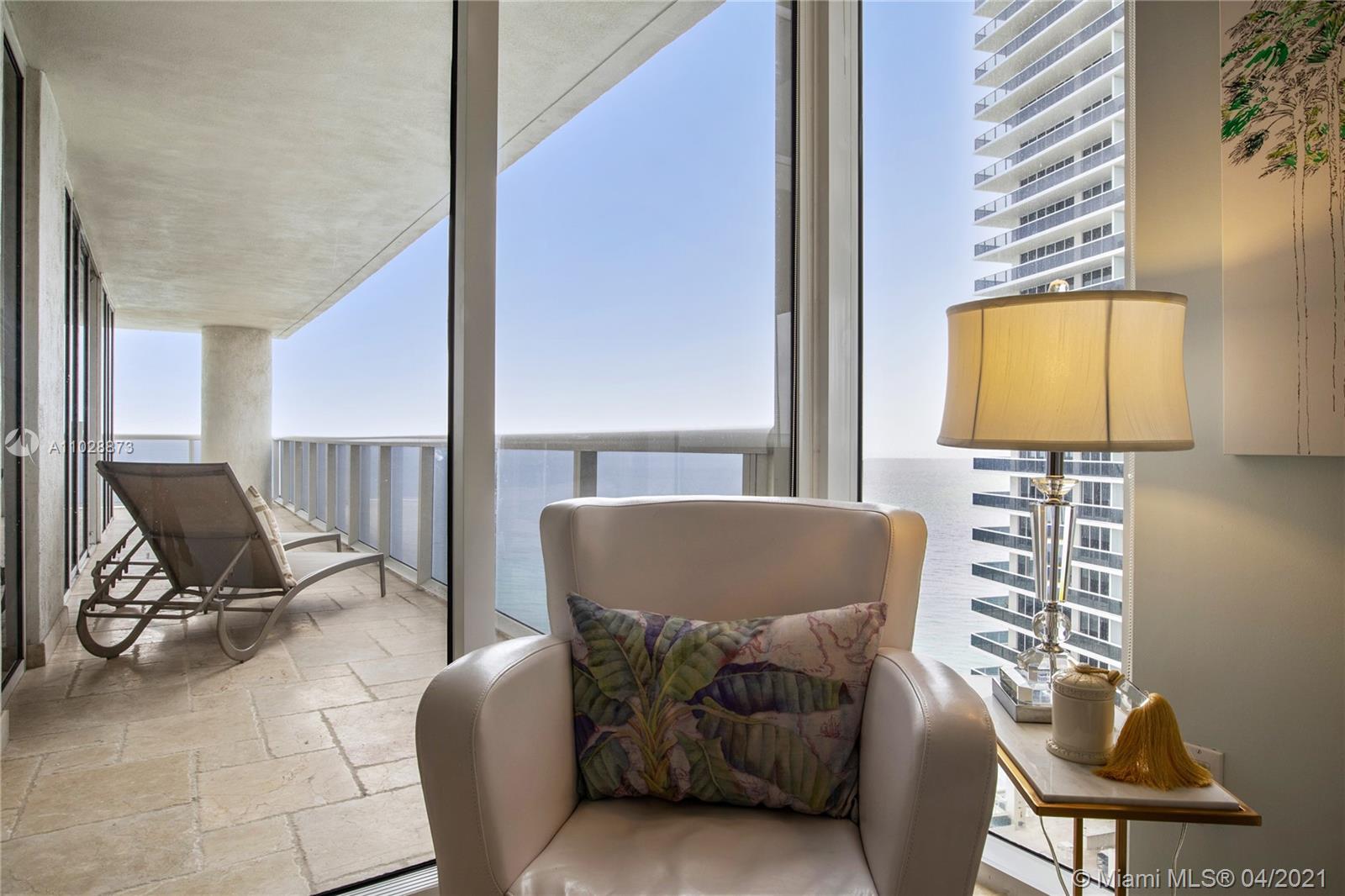 See details 1804 3 / 4 2078 sq. ft. $ 2021-04-16 0 Photo