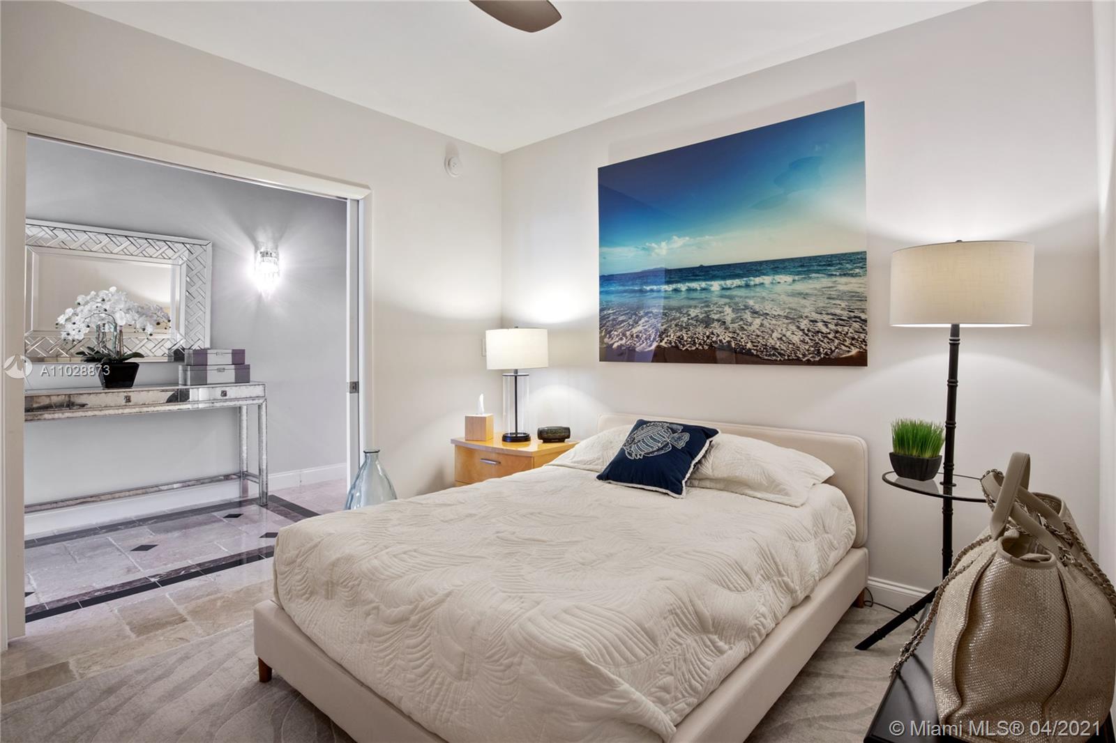 See details 1804 3 / 4 2078 sq. ft. $ 2021-04-16 0 Photo