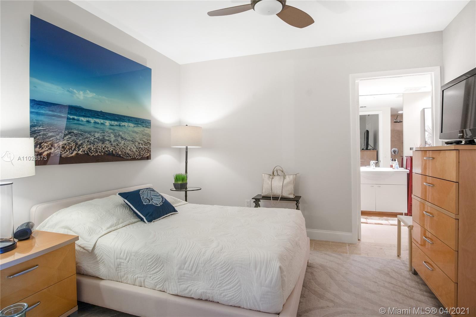 See details 1804 3 / 4 2078 sq. ft. $ 2021-04-16 0 Photo