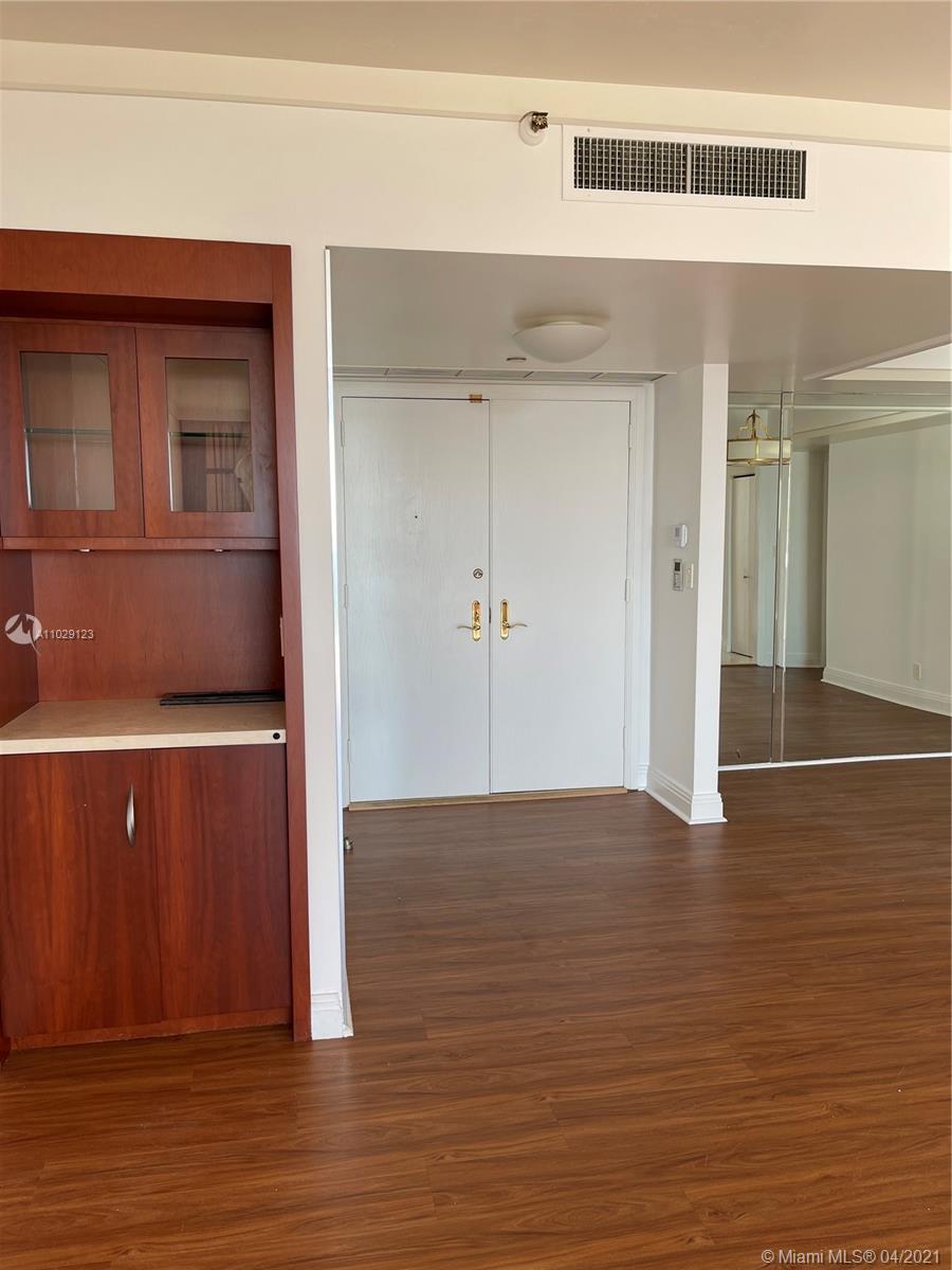 Photo of 20281 Country Club #2303, Aventura, Florida, 33180 -