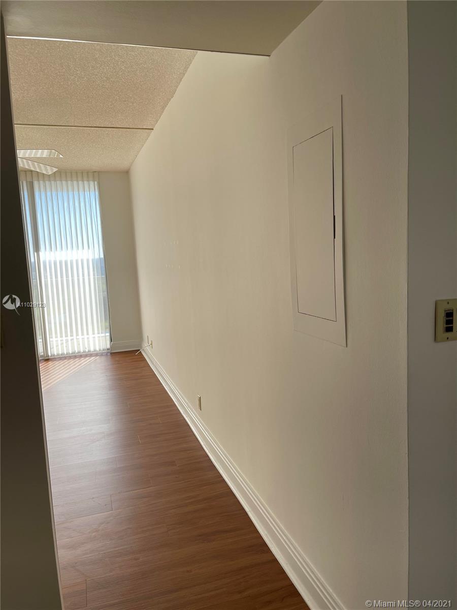 Photo of 20281 Country Club #2303, Aventura, Florida, 33180 -