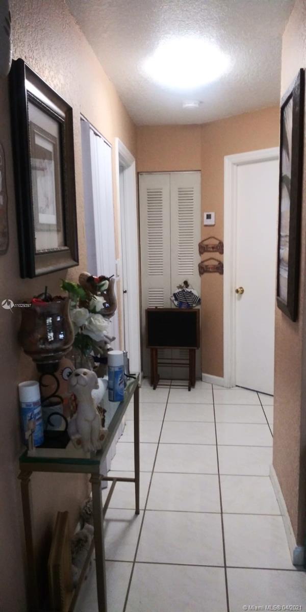 See details / 1815 sq. ft. $ 2021-04-18 0 Photo