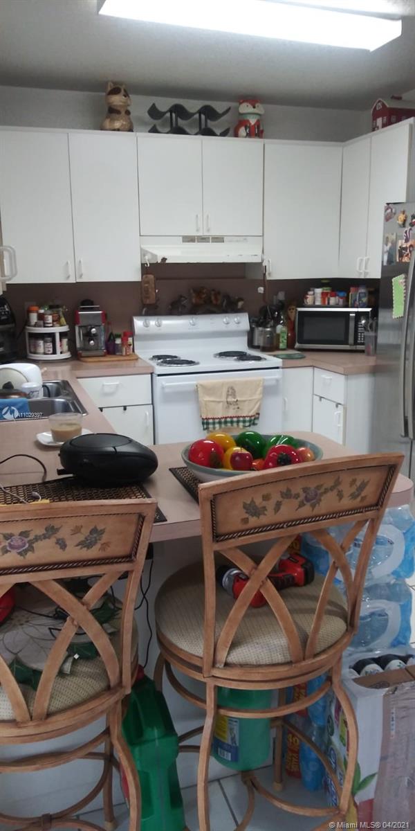 See details / 1815 sq. ft. $ 2021-04-18 0 Photo