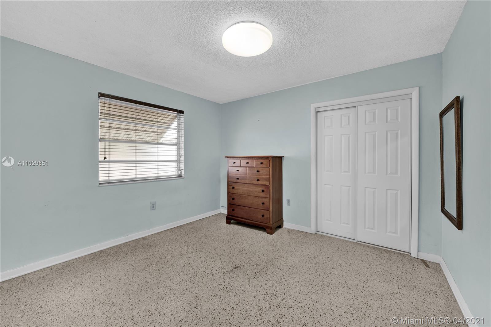 See details / 2280 sq. ft. $ 2021-04-19 0 Photo